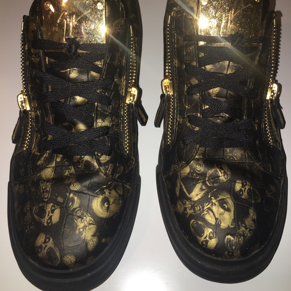 Custom Men’s Giuseppe Zanottis Size 10